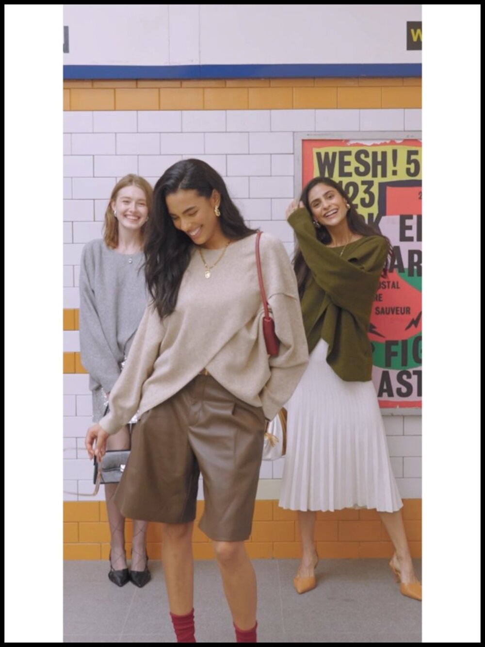 Womens Oversized Batwing Knit Pullover Sweater Long Sleeve Crew Neck Poncho Top - Picture 5 of 6